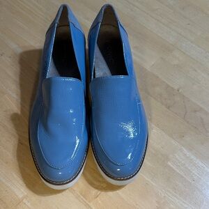 Vionic Light Blue Patent Leather Loafers, size 10
